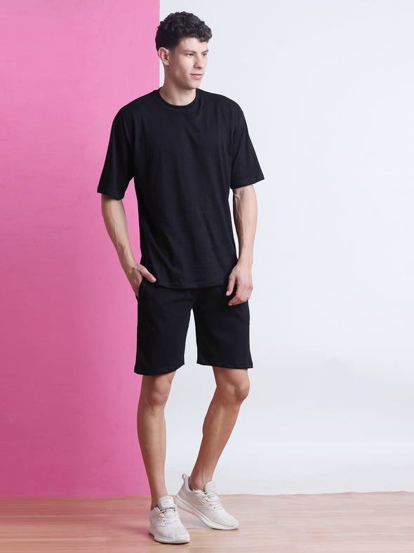 OVERSIZED T-SHIRTS + SHORTS SET