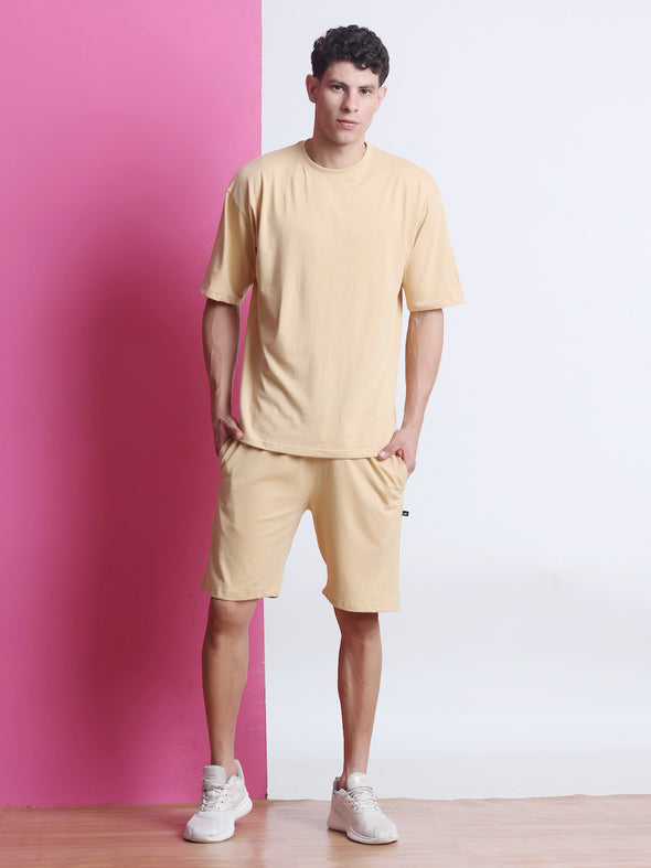 OVERSIZED T-SHIRTS + SHORTS SET