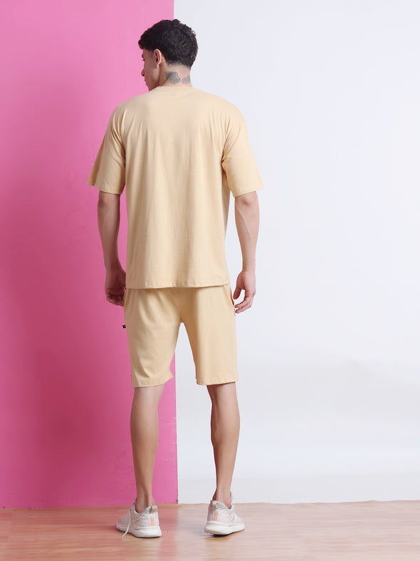 OVERSIZED T-SHIRTS + SHORTS SET