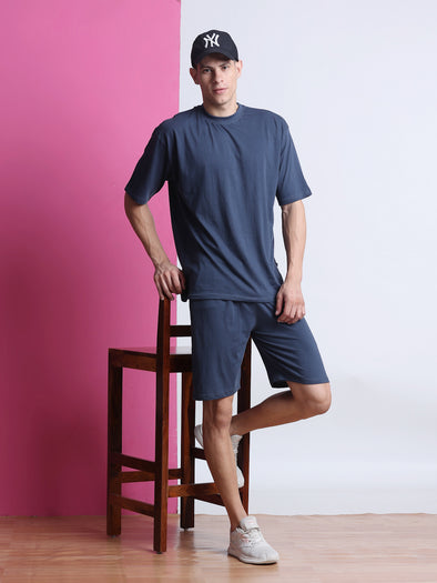 OVERSIZED T-SHIRTS + SHORTS SET