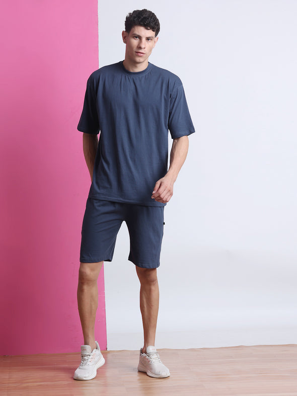 OVERSIZED T-SHIRTS + SHORTS SET