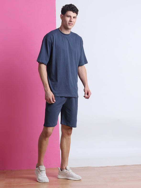 OVERSIZED T-SHIRTS + SHORTS SET